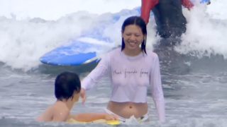 【伝説】ノーブラで海回、こうなります