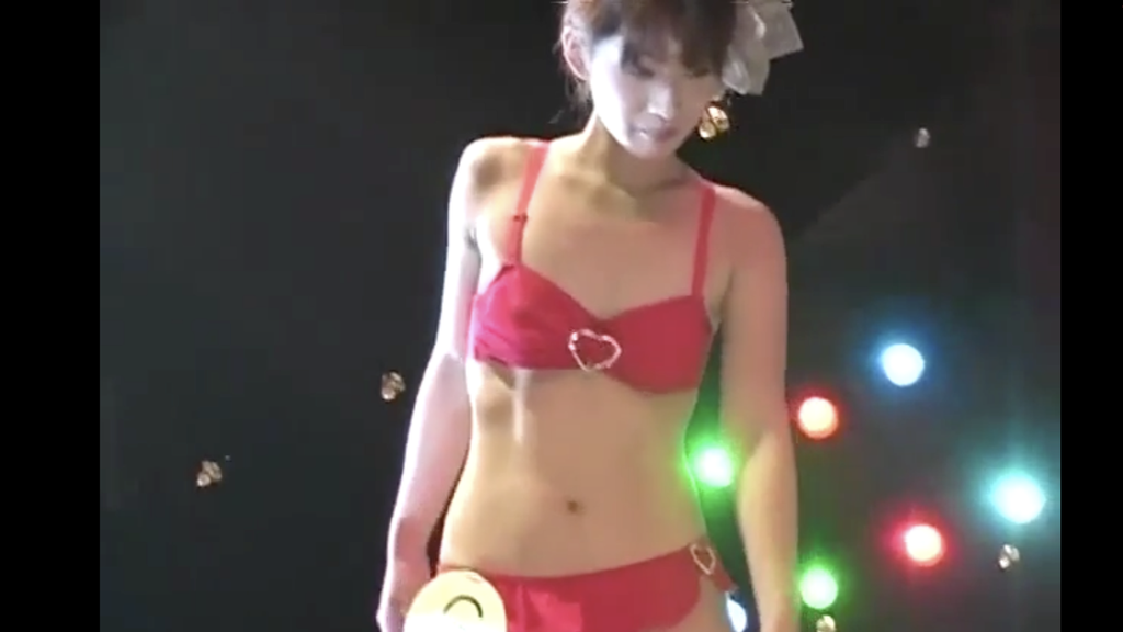 【ハプニング】ミスコンでまさかの透け！？お尻が♡♡てるw