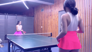 【スポーツ】ノーブラミニスカで卓球勝負♡チラチラしちゃう状況に試合内容が全然入ってこないw【チラリズム】
